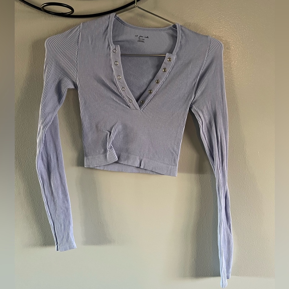 Urban Outfitters blue cropped Ribbed Button Down Shirt